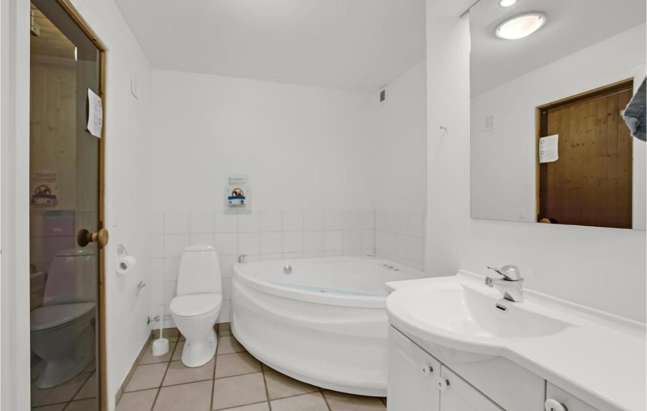 3 Bedroom Beautiful Home In Aabenraa Exteriör bild